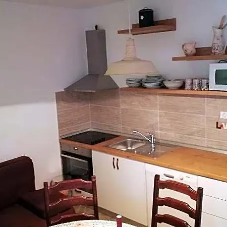 Hotel Rogac 3*